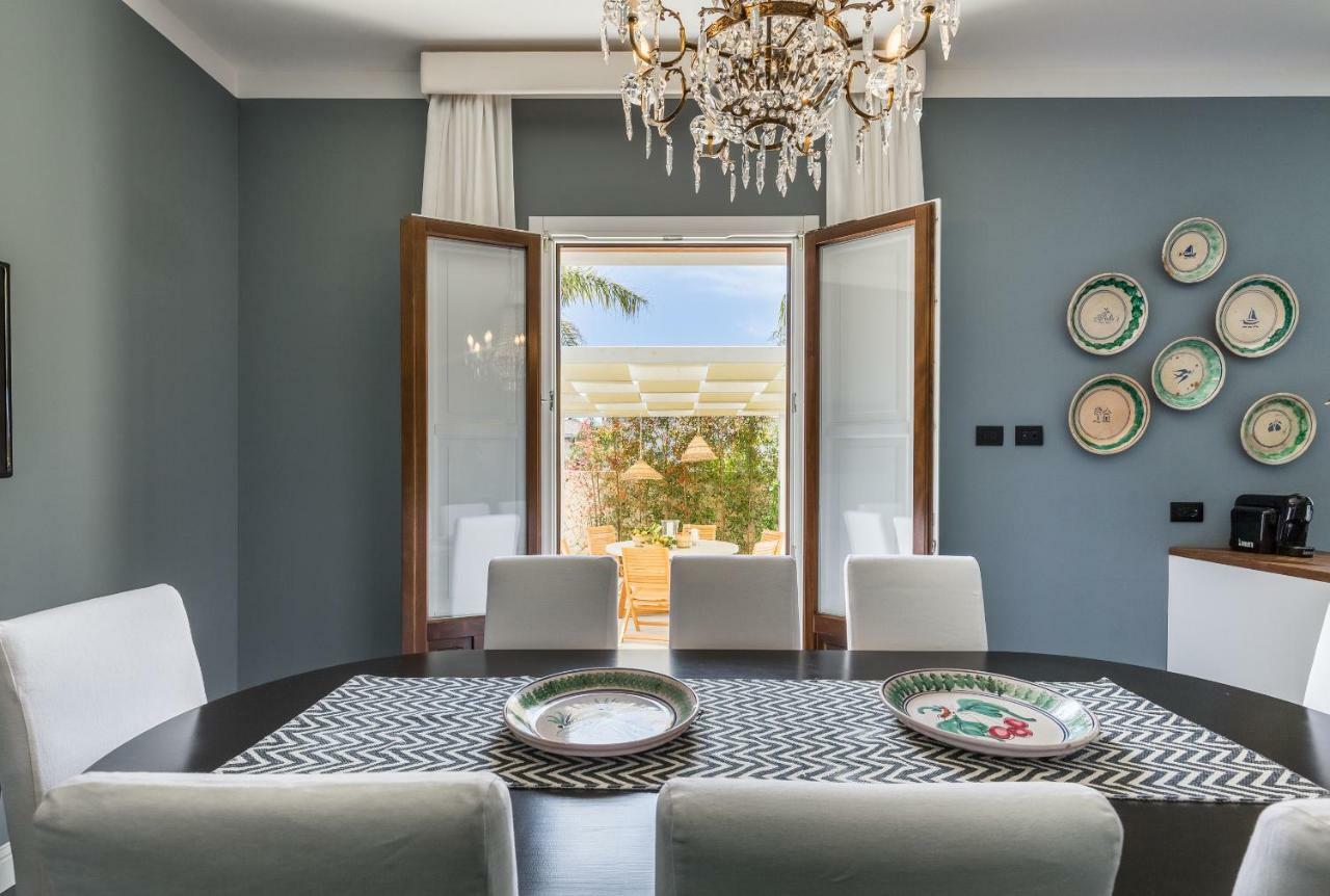 אבולה Villa Raphael מראה חיצוני תמונה