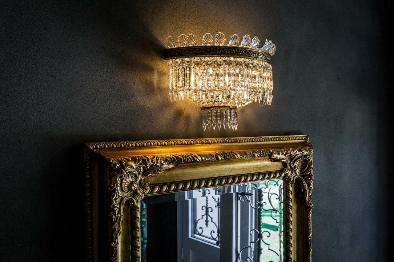 אבולה Villa Raphael מראה חיצוני תמונה